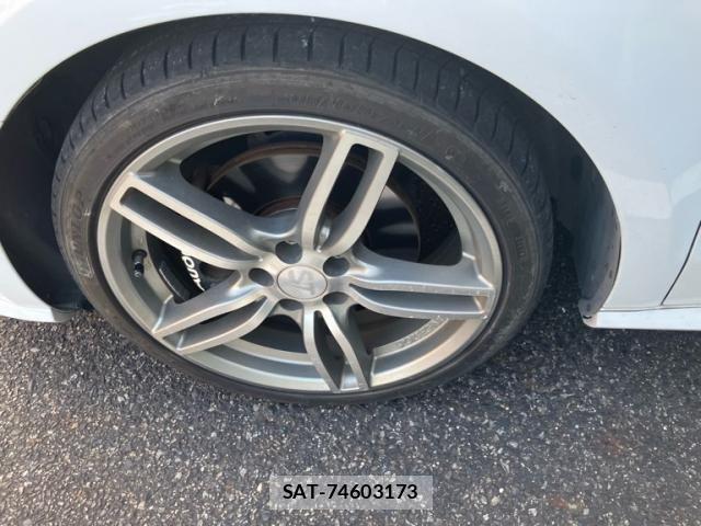 Audi A1 2013-03 8228917-5