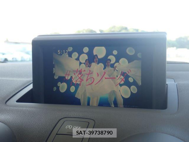 Audi A1 2013-09 8625841-17