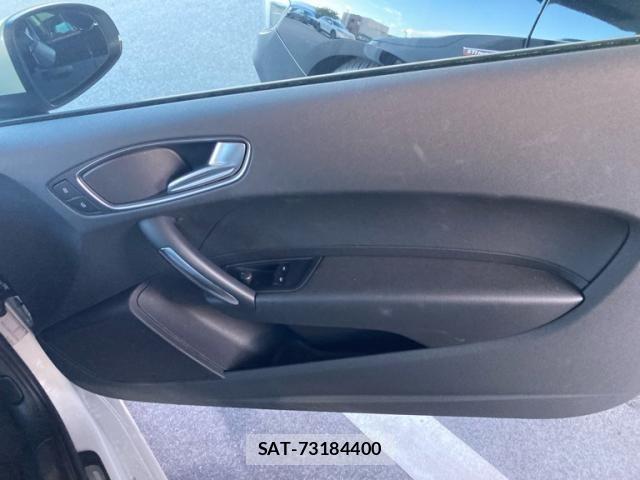 Audi A1 2014-09 8665815-6