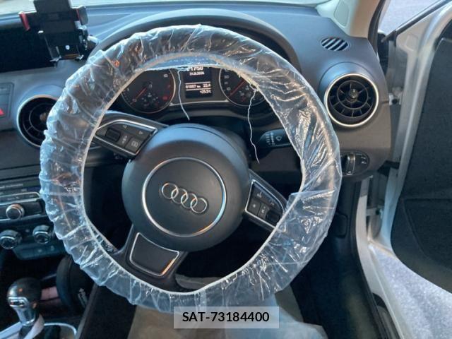Audi A1 2014-09 8665815-8