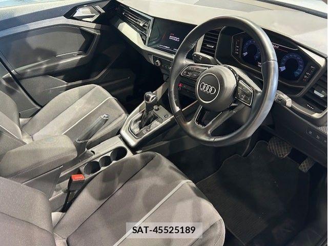 Audi A1 2021-02 3659876-3
