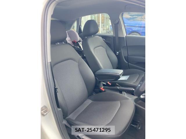Audi A1 2015-09 4929782-15