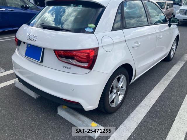 Audi A1 2015-09 4929782-2