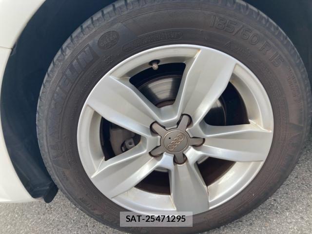 Audi A1 2015-09 4929782-3