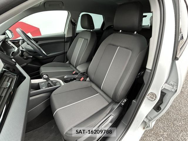 Audi A1 2021-03 6715643-10