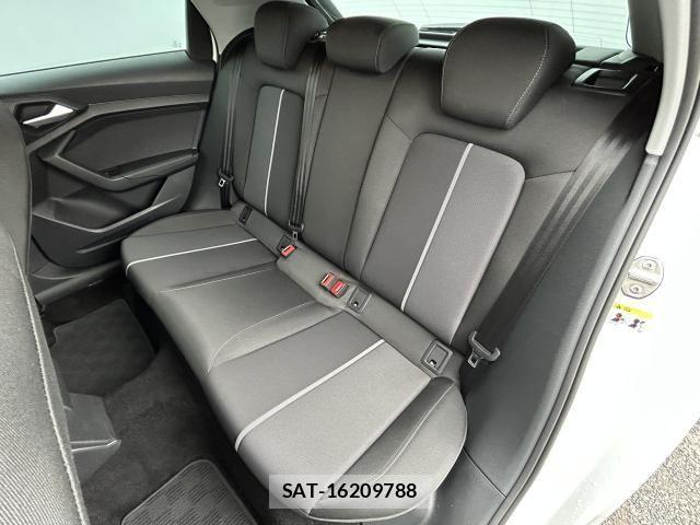 Audi A1 2021-03 6715643-11