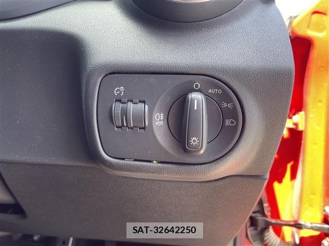 Audi A1 2016-11 6750892-11