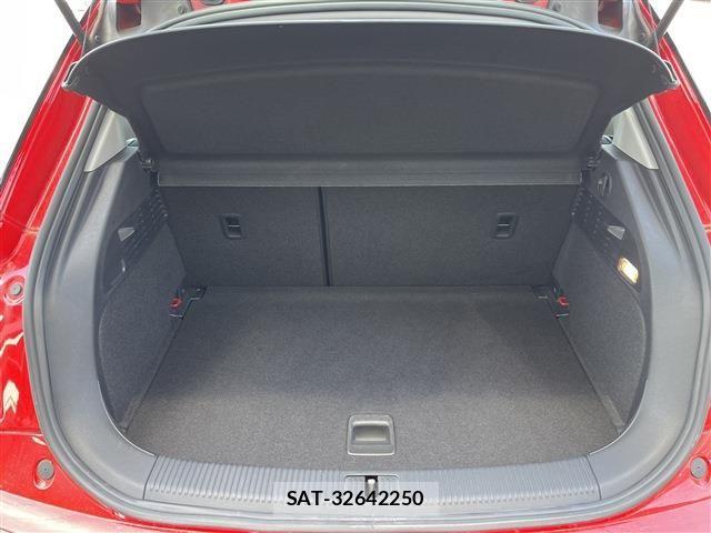 Audi A1 2016-11 6750892-14