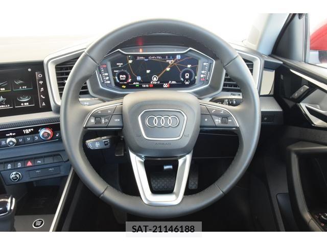Audi A1 2025-10 7214964-11