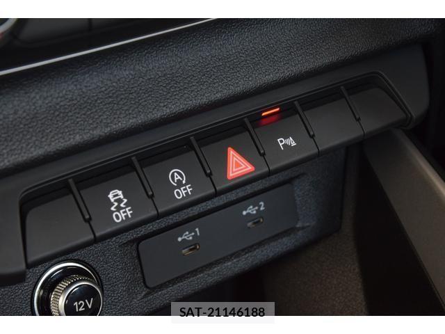 Audi A1 2025-10 7214964-13