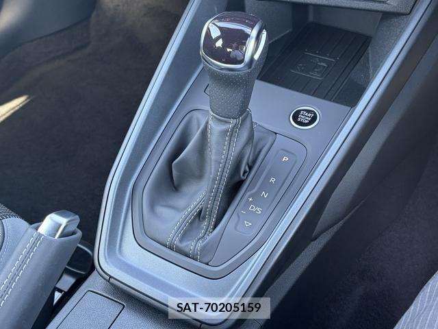 Audi A1 2025-10 7271537-10