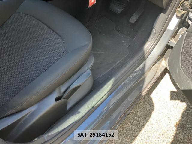 Audi A1 2015-06 7325715-13
