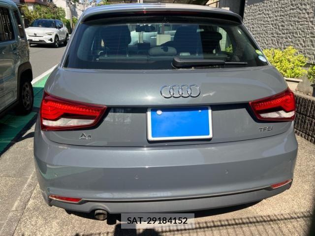 Audi A1 2015-06 7325715-3
