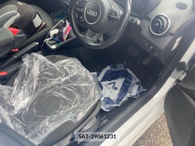 Audi A1 2017-09 7356849-13