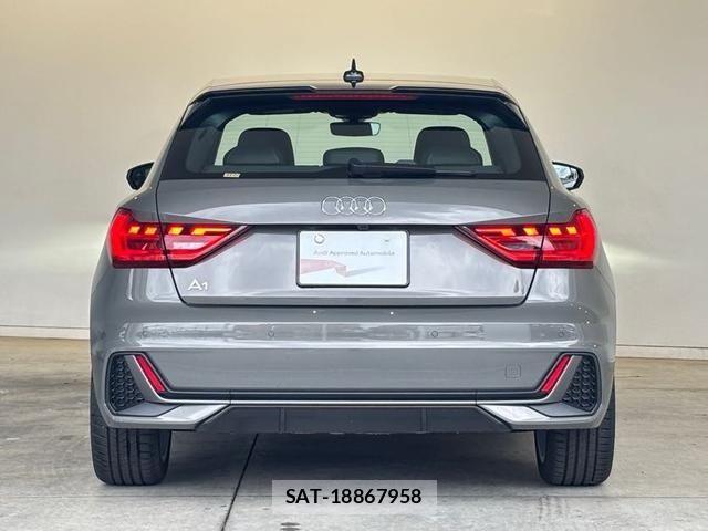 Audi A1 2025-10 7356845-14