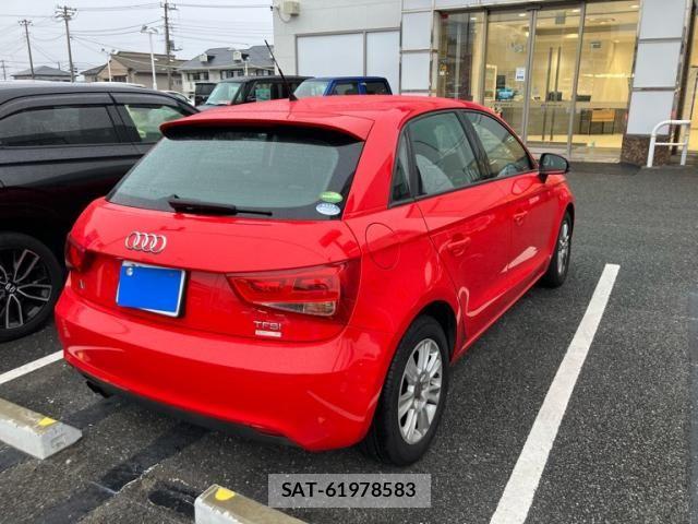 Audi A1 2013-09 7452961-6