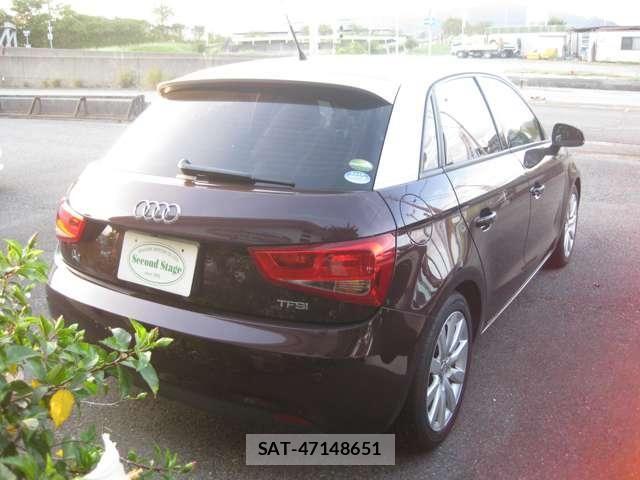 Audi A1 2014-06 7452958-13
