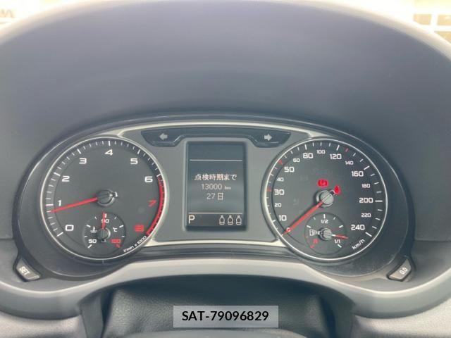 Audi A1 2013-07 7615036-18