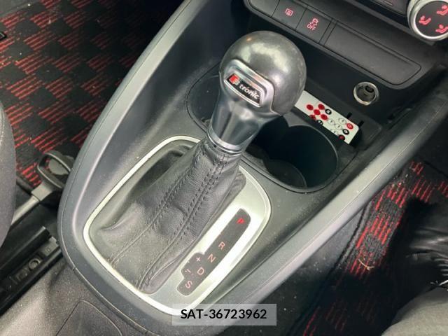 Audi A1 2013-12 7615037-23