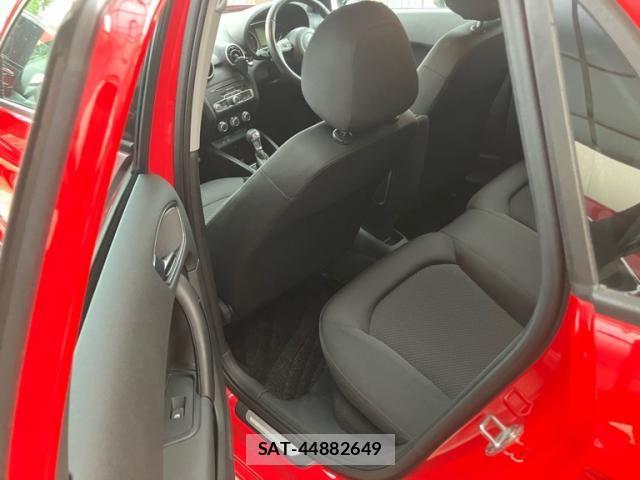 Audi A1 2013-12 7615035-6