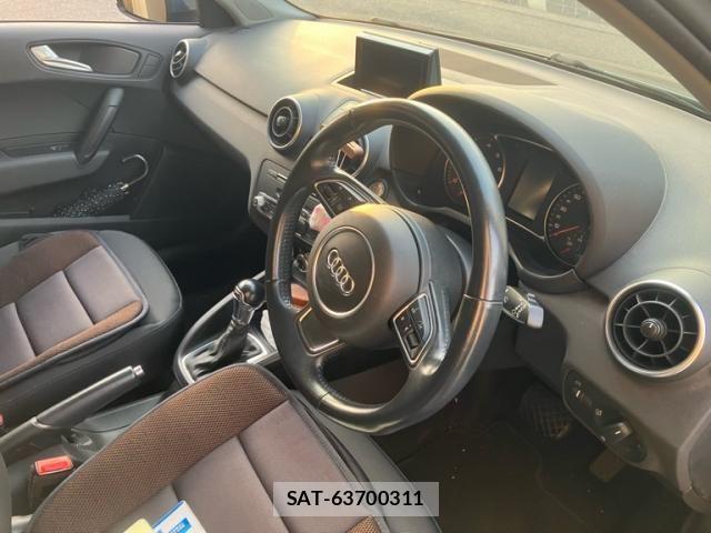 Audi A1 2016-07 7615032-9