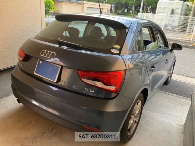 Audi A1 2016-07 7615032-4