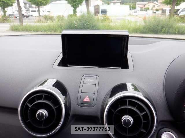 Audi A1 2015-07 7782653-13