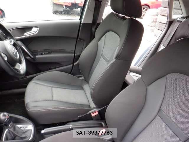 Audi A1 2015-07 7782653-19