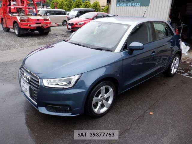 Audi A1 2015-07 7782653-6