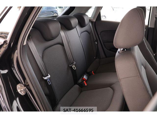 Audi A1 2013-12 7875324-24