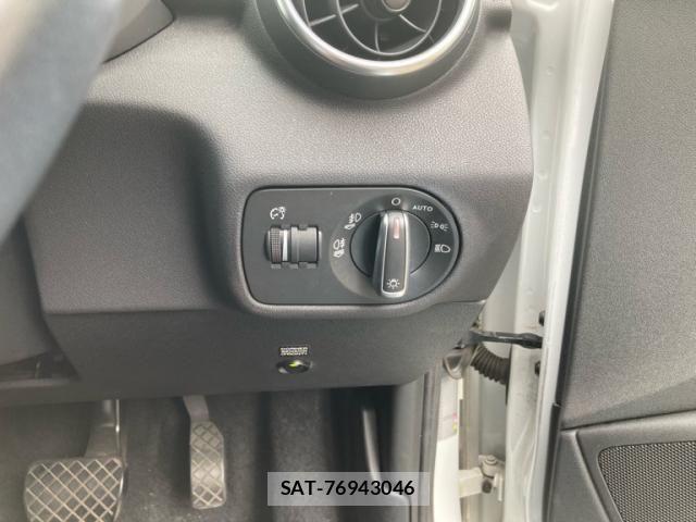 Audi A1 2013-07 7875323-16