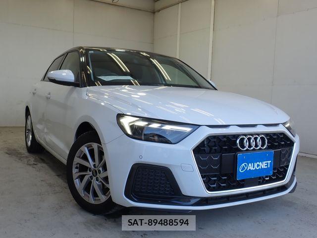 Audi A1 2023-08 7978536-0
