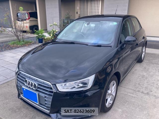 Audi A1 2017-10 8072863-0