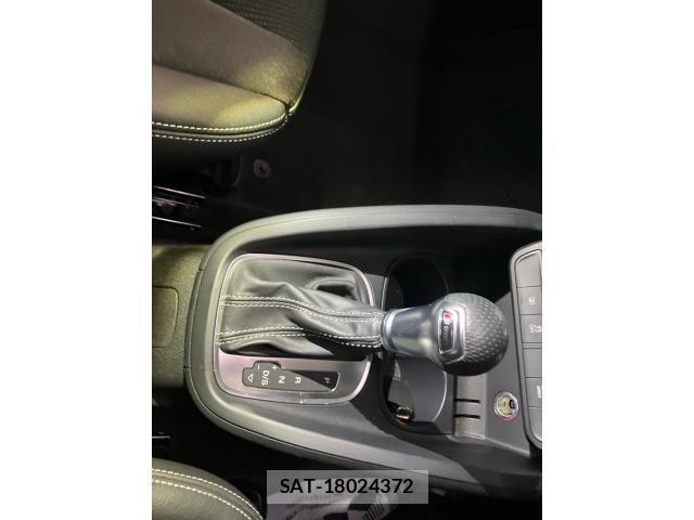 Audi A1 2017-12 8098034-17