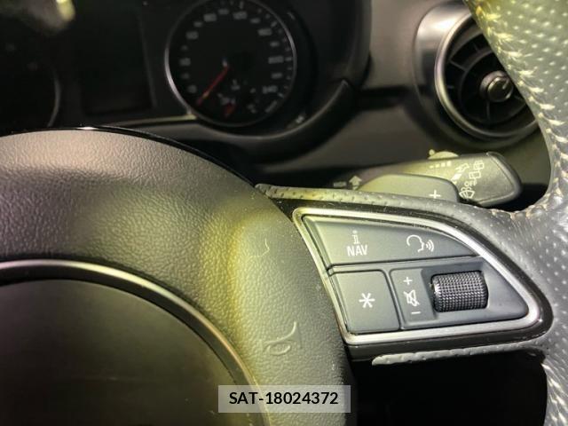 Audi A1 2017-12 8098034-20