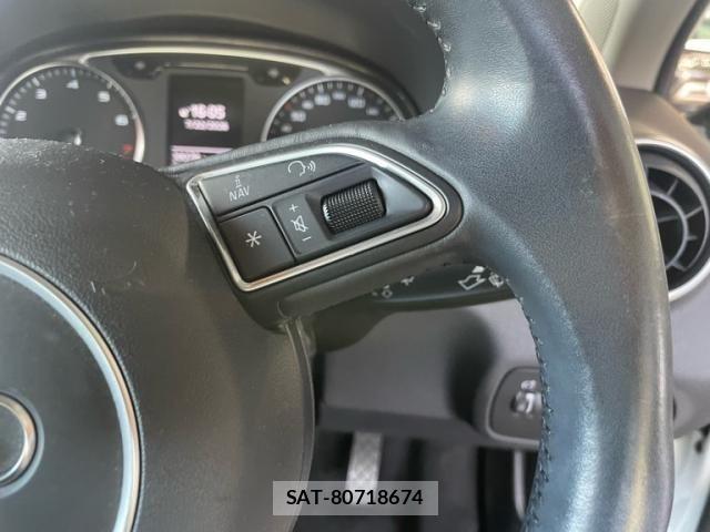 Audi A1 2016-02 8157965-12