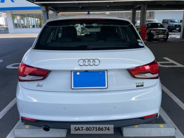 Audi A1 2016-02 8157965-5