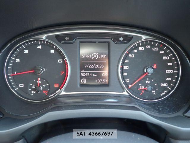 Audi A1 2012-12 8157961-10