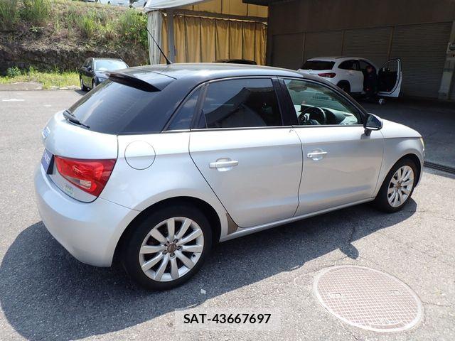 Audi A1 2012-12 8157961-6