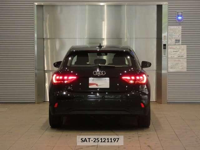 Audi A1 2025-11 8206354-7