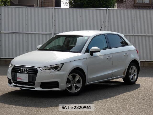Audi A1 2017-06 8206355-0