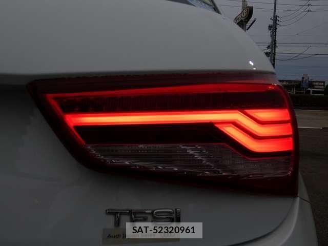 Audi A1 2017-06 8206355-19