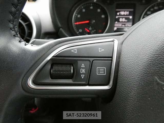 Audi A1 2017-06 8206355-26