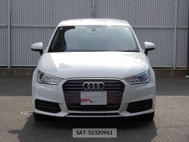Audi A1 2017-06 8206355-7