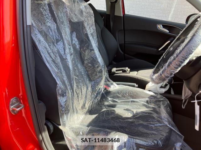 Audi A1 2016-03 8228921-9