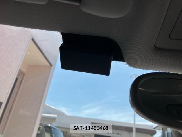 Audi A1 2016-03 8228921-22