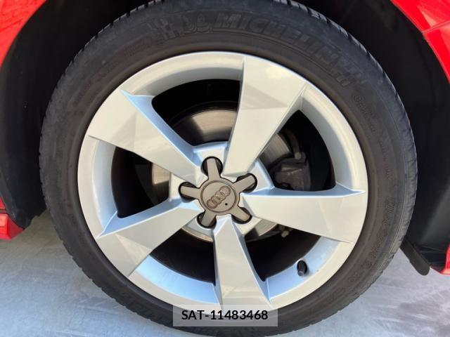 Audi A1 2016-03 8228921-3