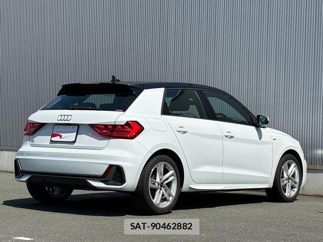 Audi A1 2023-07 8228918-10