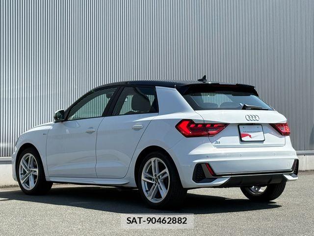 Audi A1 2023-07 8228918-12