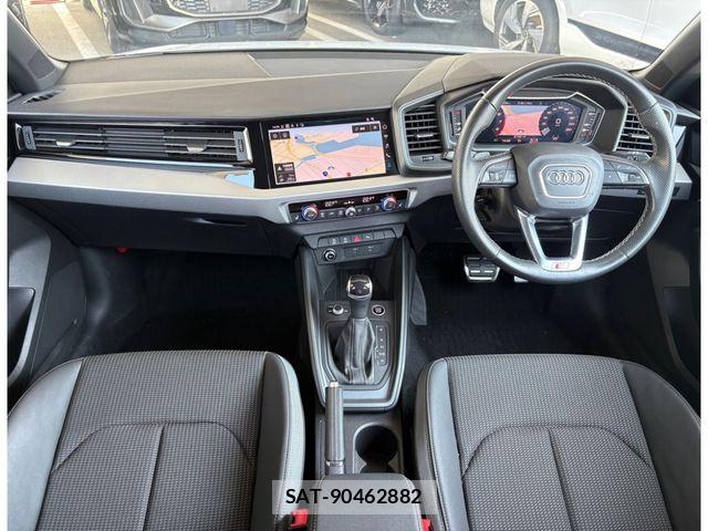 Audi A1 2023-07 8228918-21
